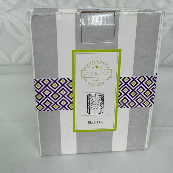 5 for $25| Scentsy Black Elm Fall Wrap - Picture 3 of 3